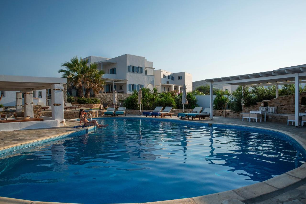 Kastro Antiparos Aparthotel Екстериор снимка