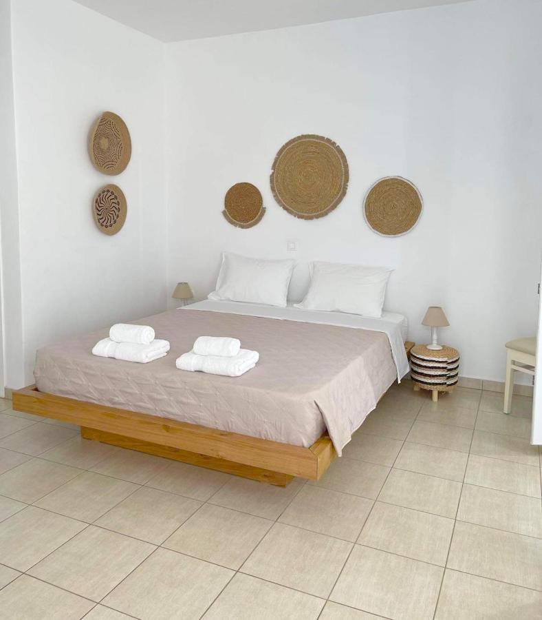 Kastro Antiparos Aparthotel Екстериор снимка