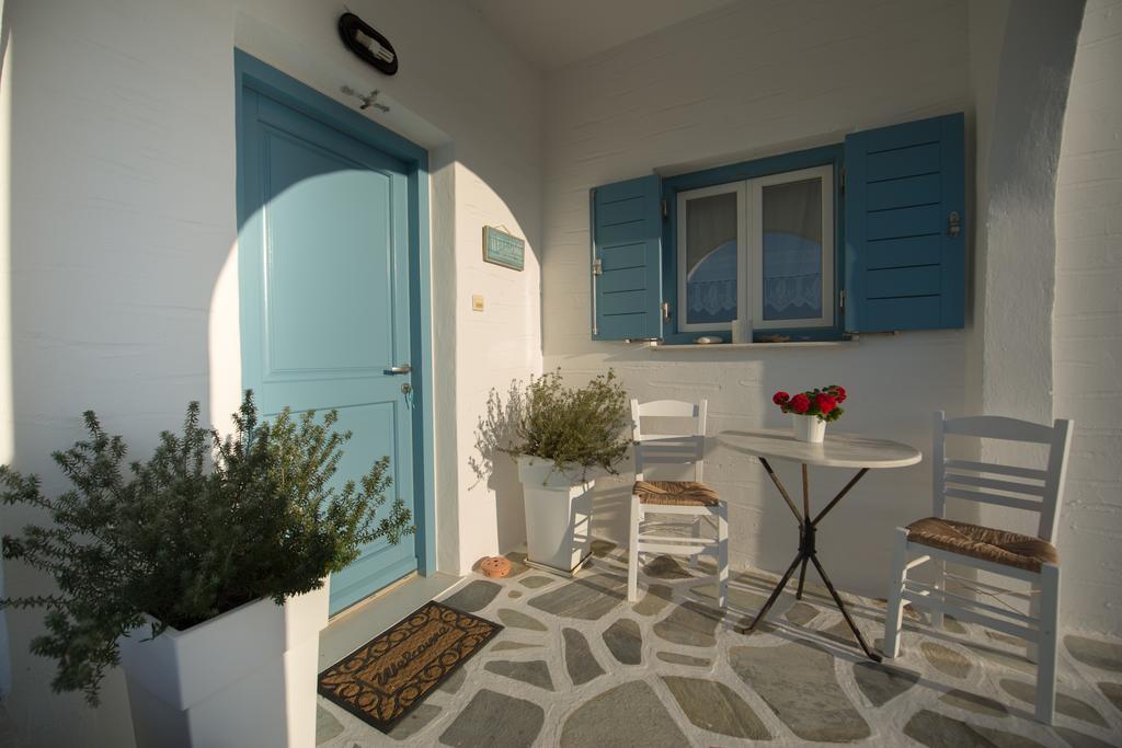 Kastro Antiparos Aparthotel Екстериор снимка